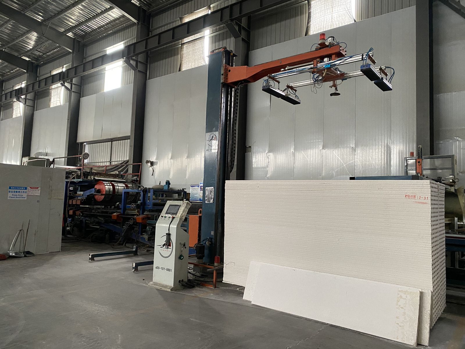 生產(chǎn)線機(jī)器