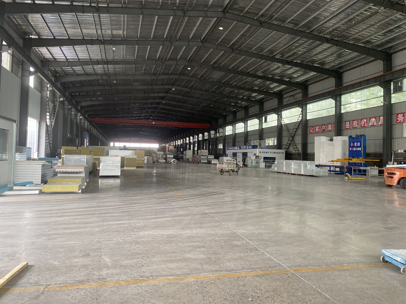 公司廠房實(shí)景