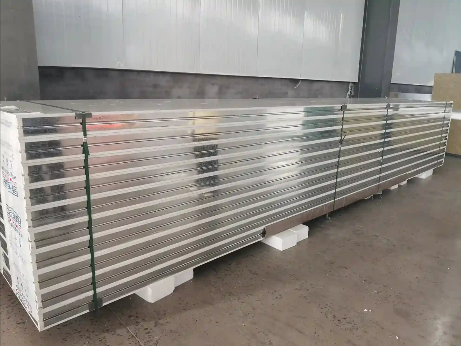 手工雙玻鎂巖棉板